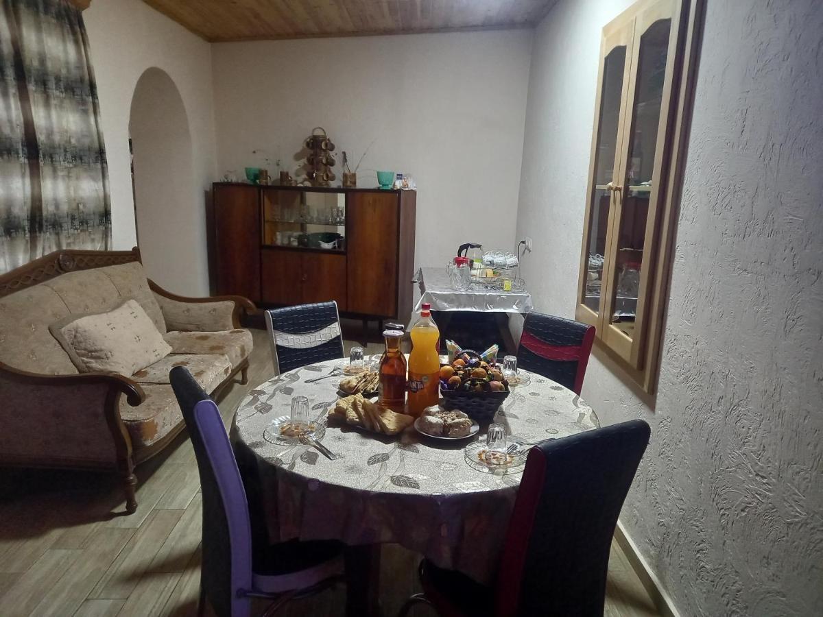 Spardishi Tower ميستيا المظهر الخارجي الصورة