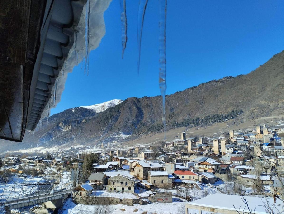 Spardishi Tower ميستيا المظهر الخارجي الصورة