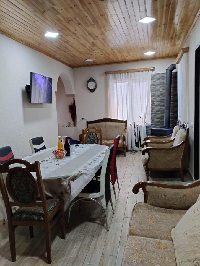 Spardishi Tower ميستيا المظهر الخارجي الصورة