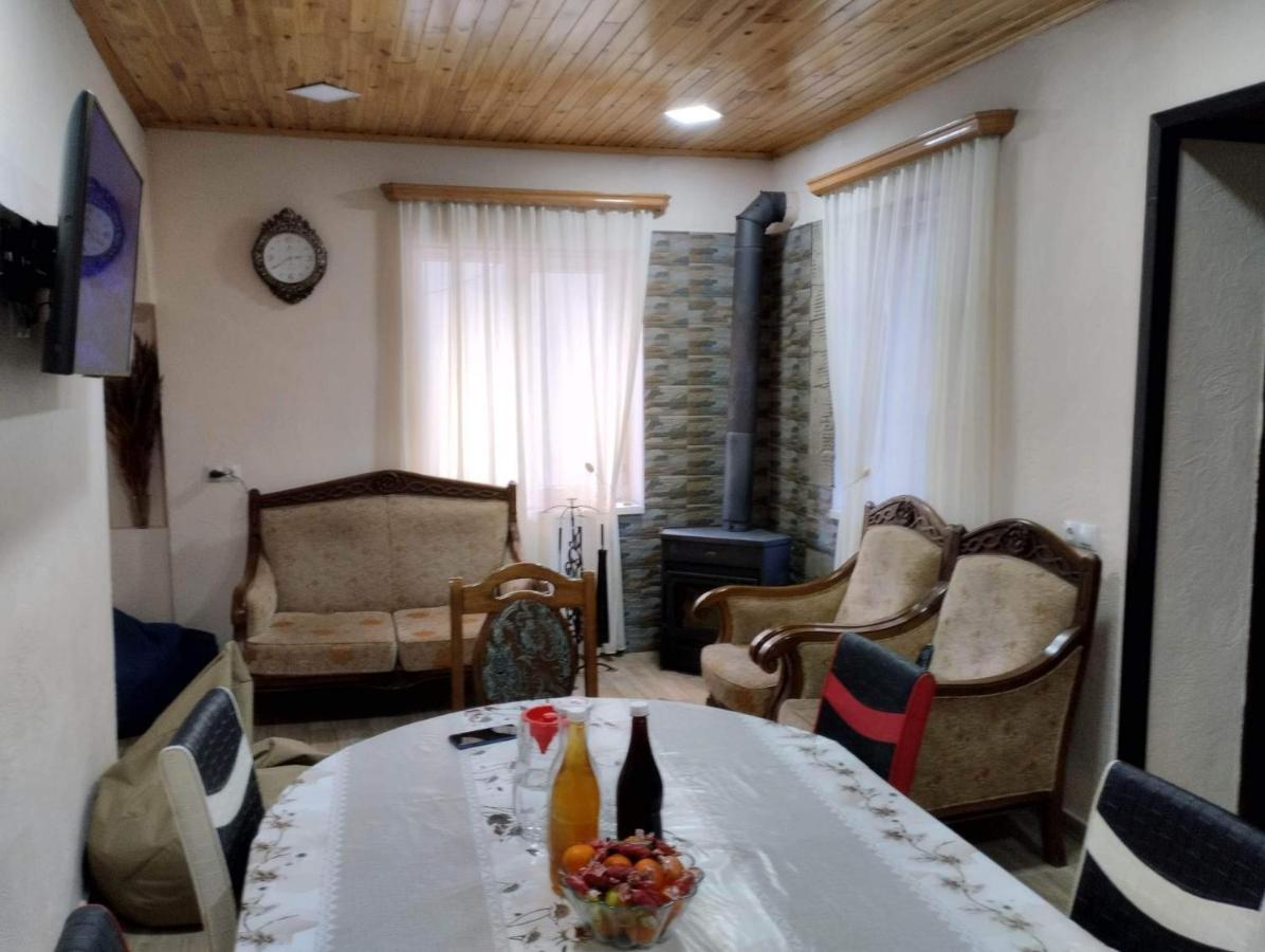 Spardishi Tower ميستيا المظهر الخارجي الصورة