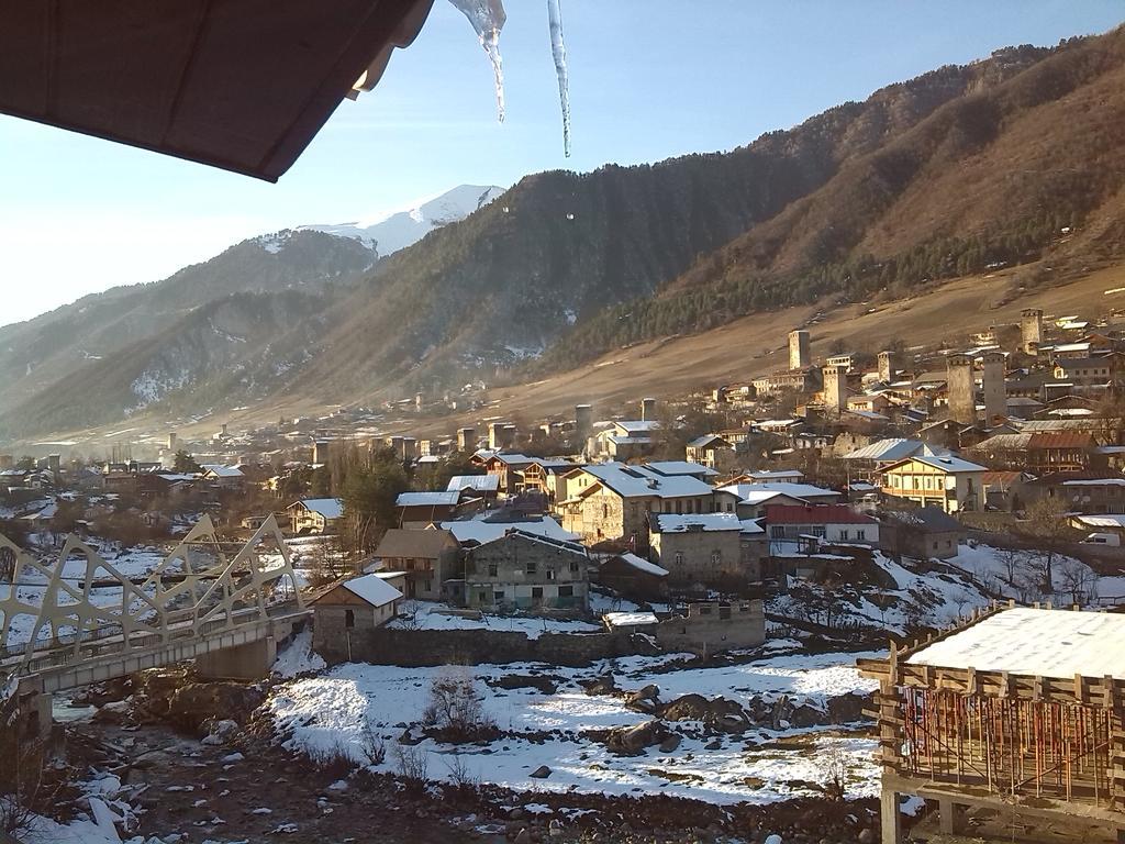 Spardishi Tower ميستيا المظهر الخارجي الصورة